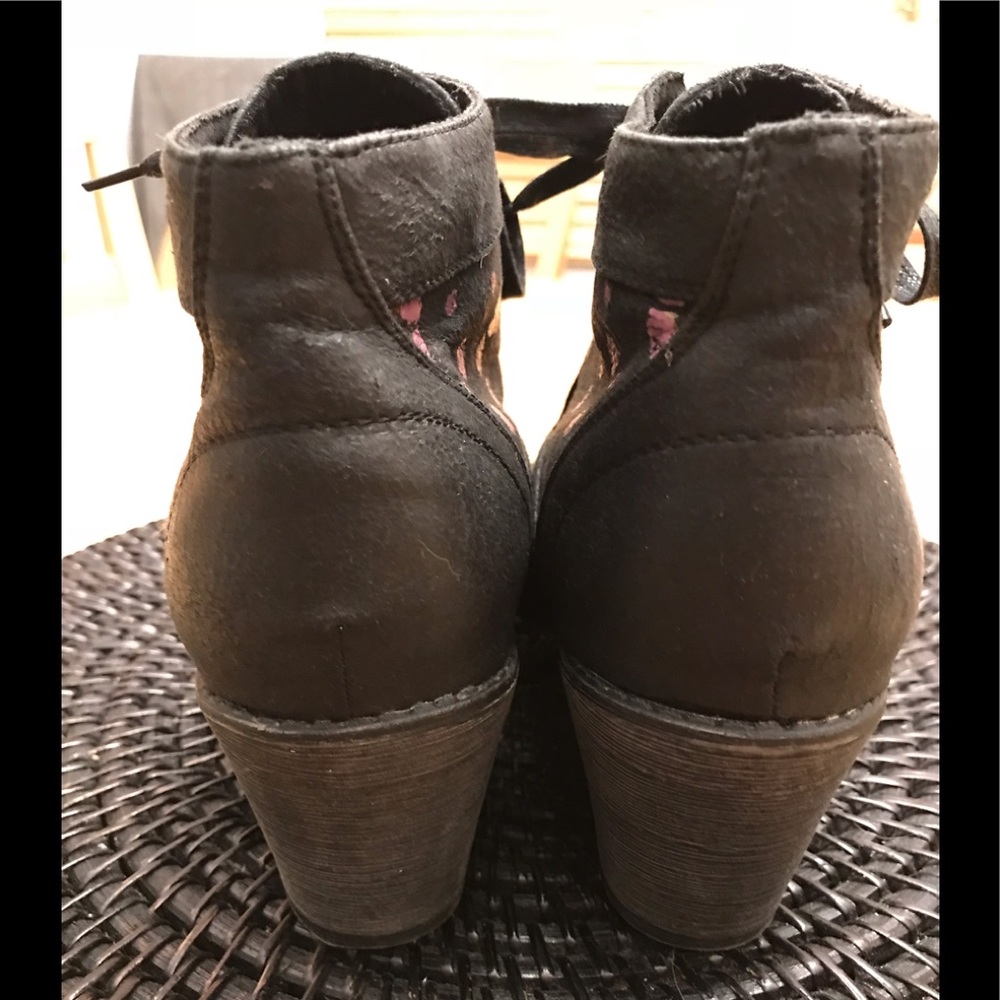NEW LILLIANA Rose Leighton Sz 7.5 BOOTIES - Picture 4 of 7